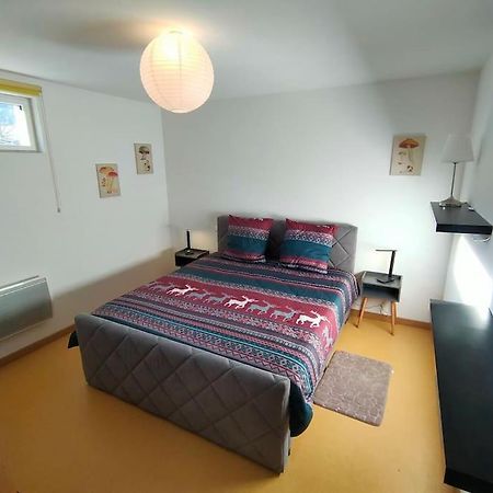 Industriel F3 Appartement Thann Luaran gambar