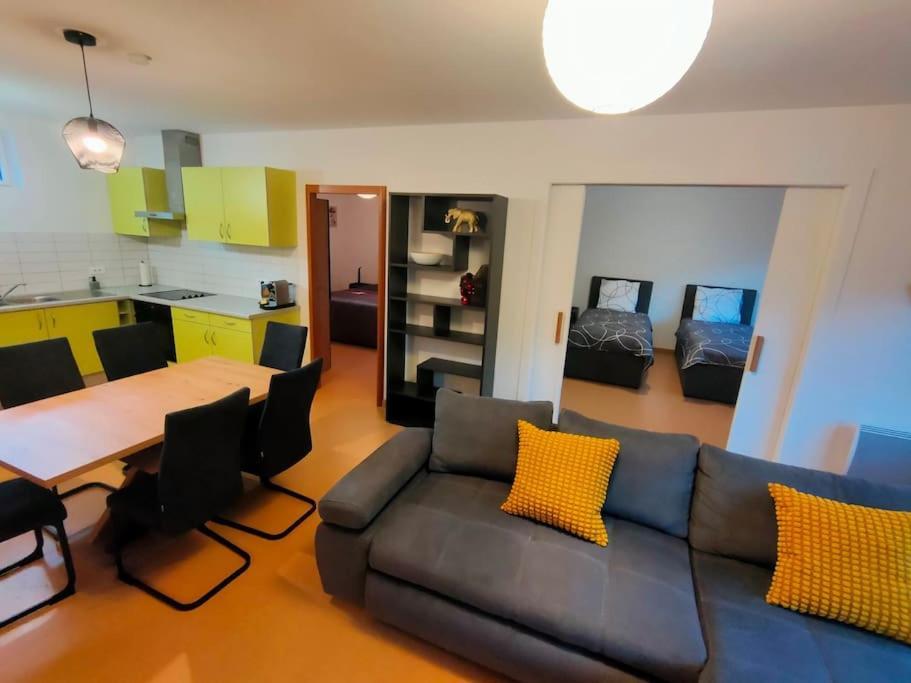 Industriel F3 Appartement Thann Luaran gambar